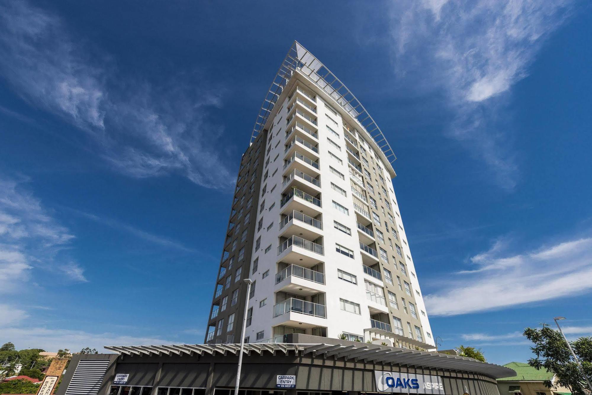 Oaks Ipswich Aspire Suites Exterior photo